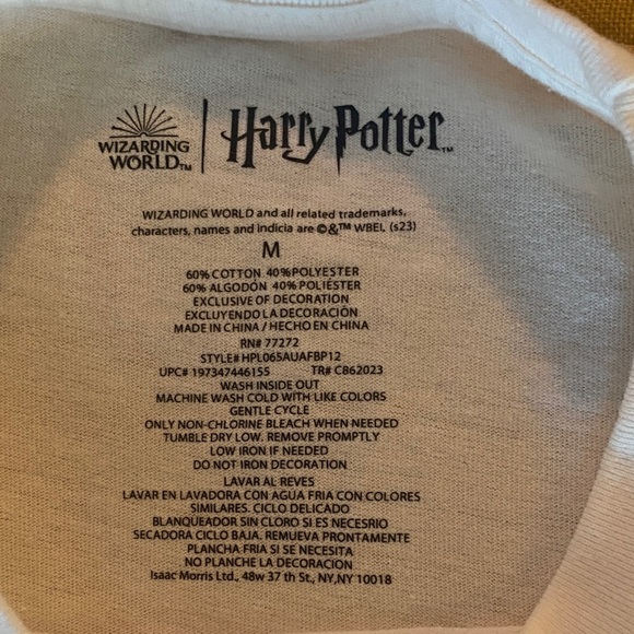 Warner Bros. Harry Potter Cream Apparel - Picture 2 of 3